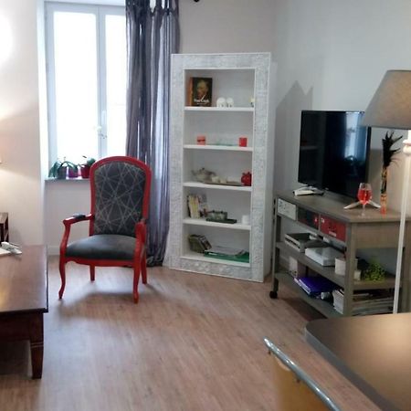 Les Chambres Hautes D'Anastasia Роде Экстерьер фото